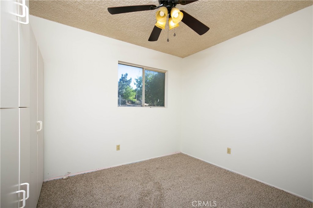 46404 Kings Canyon Road