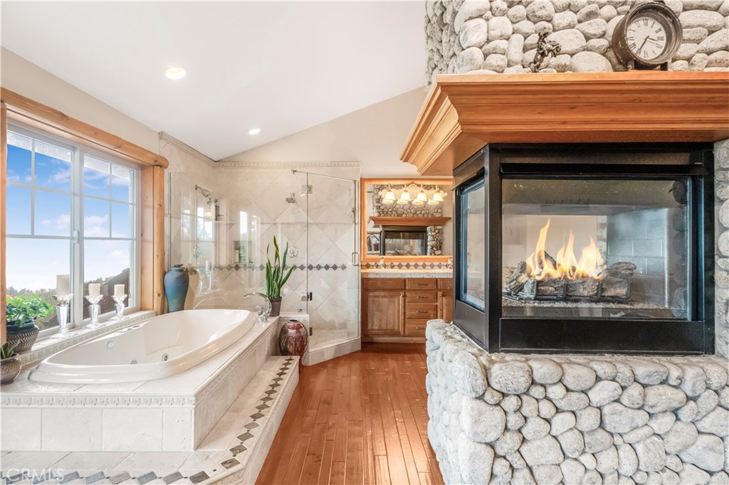 30757 Knoll View Drive