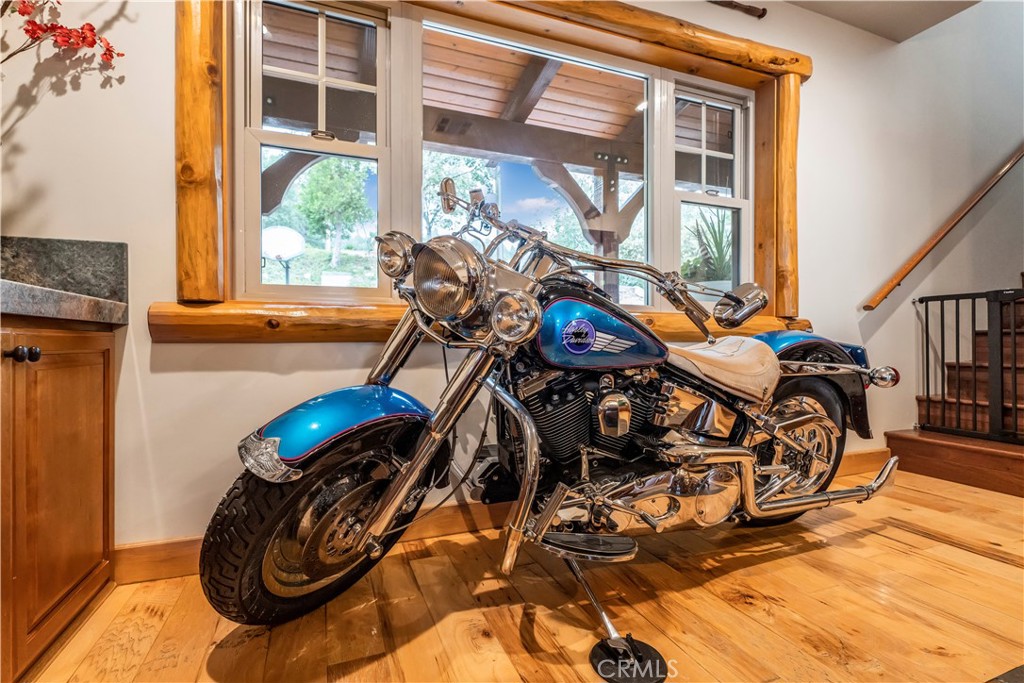 30757 Knoll View Drive