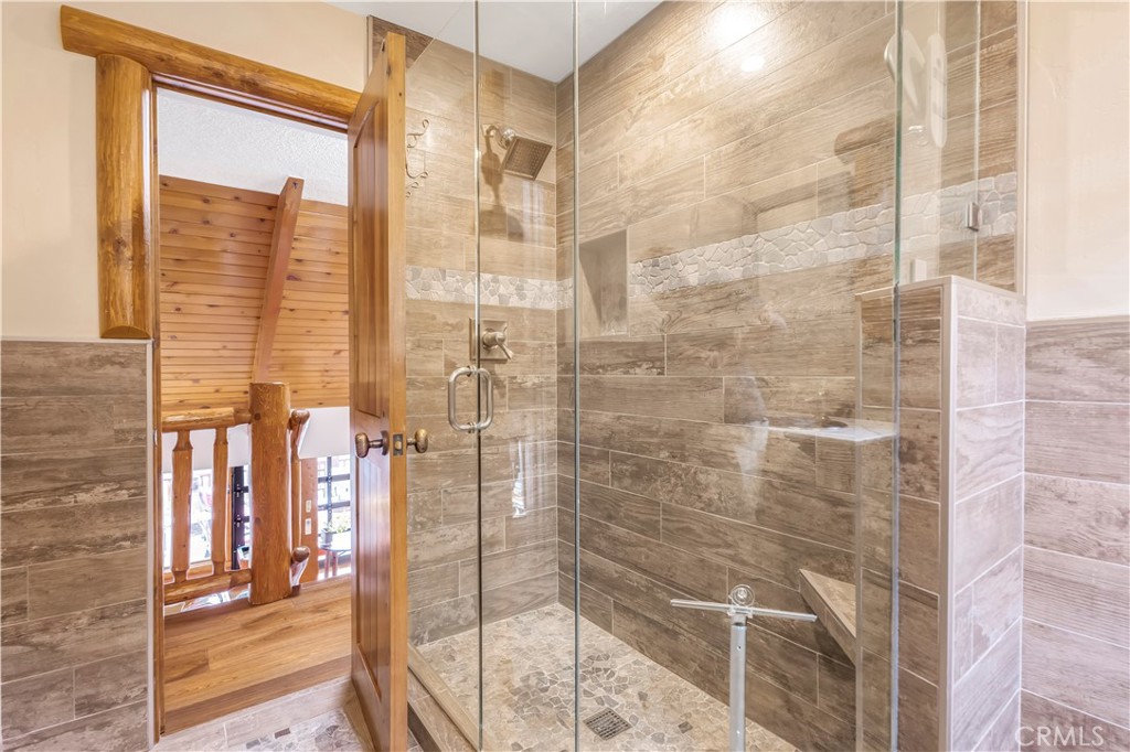 30757 Knoll View Drive