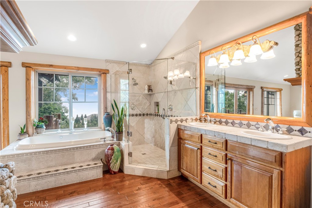 30757 Knoll View Drive