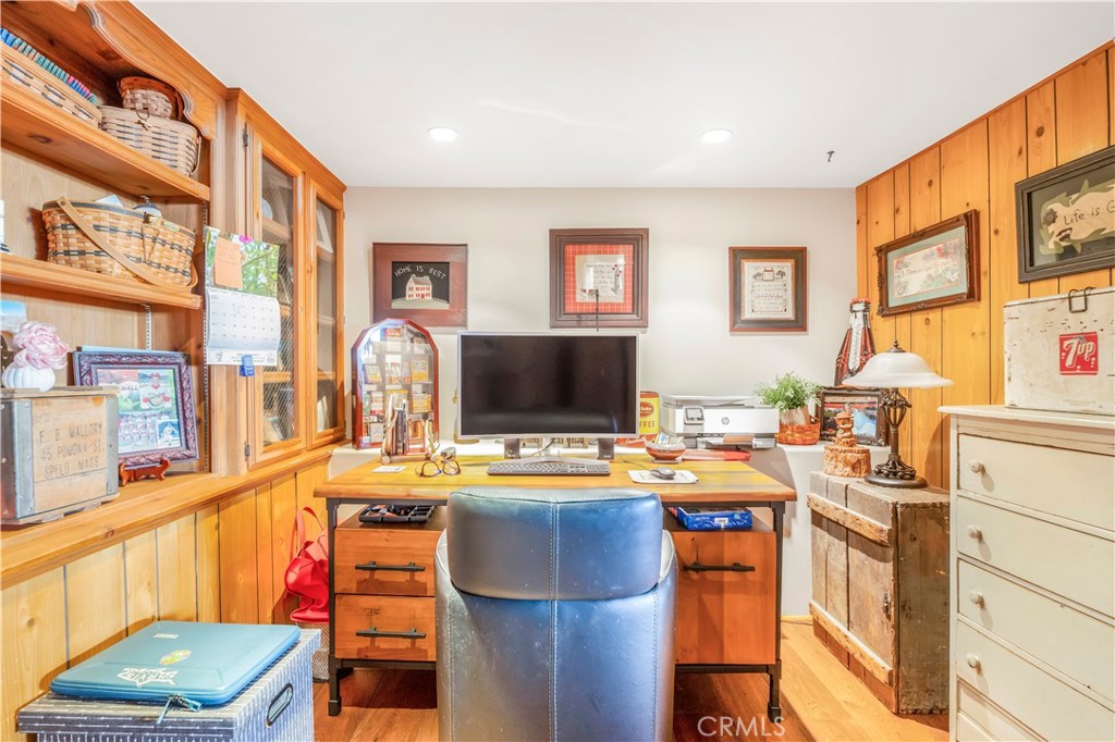 30757 Knoll View Drive