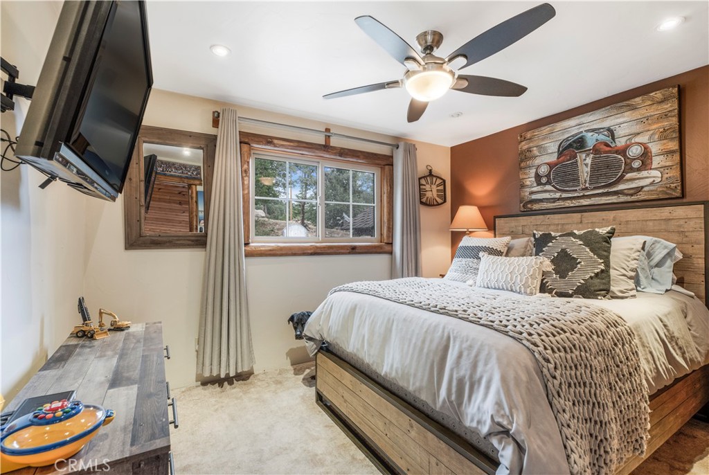 30757 Knoll View Drive