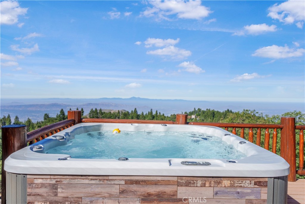 30757 Knoll View Drive