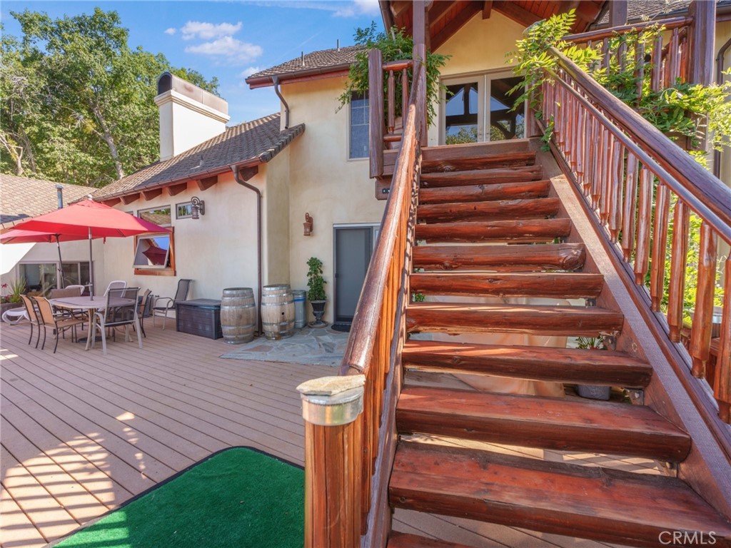 30757 Knoll View Drive