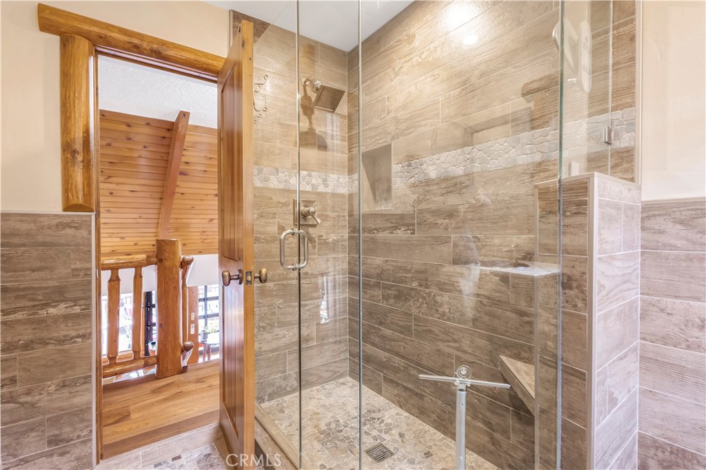 30757 Knoll View Drive