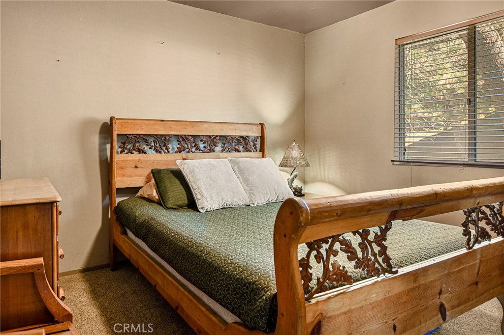 1256 Grass Valley