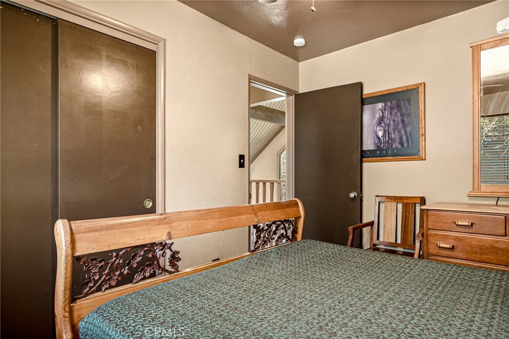 1256 Grass Valley
