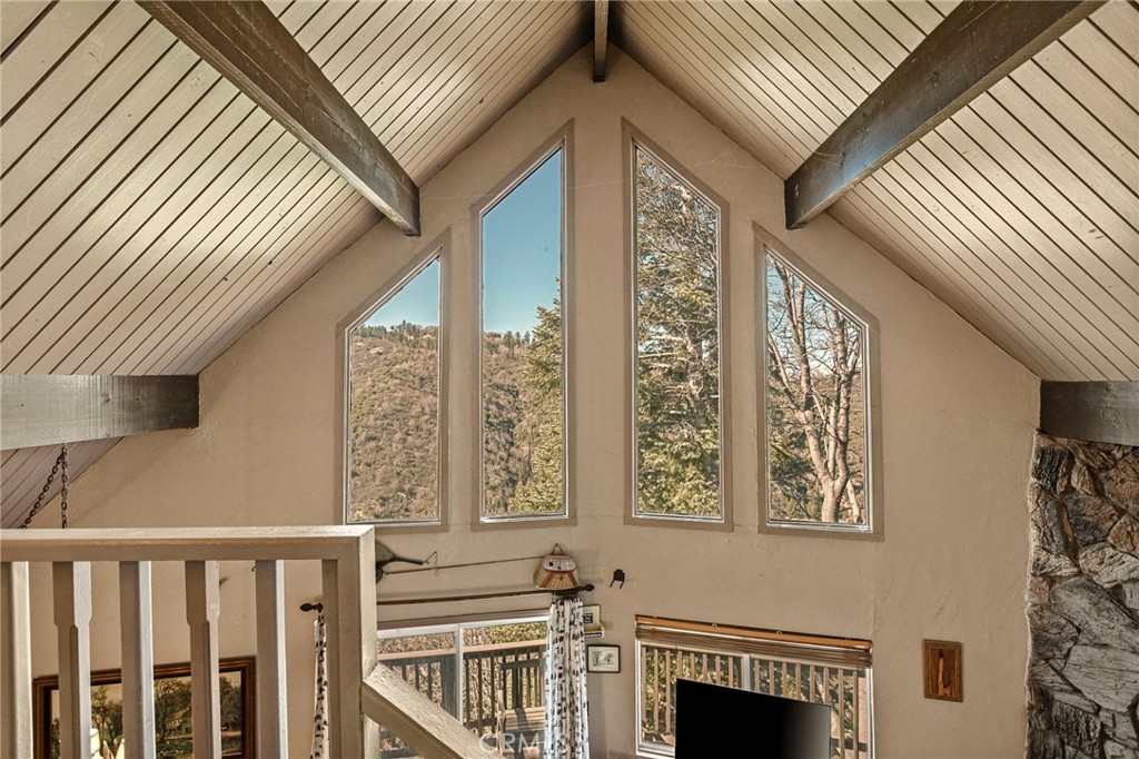 1256 Grass Valley