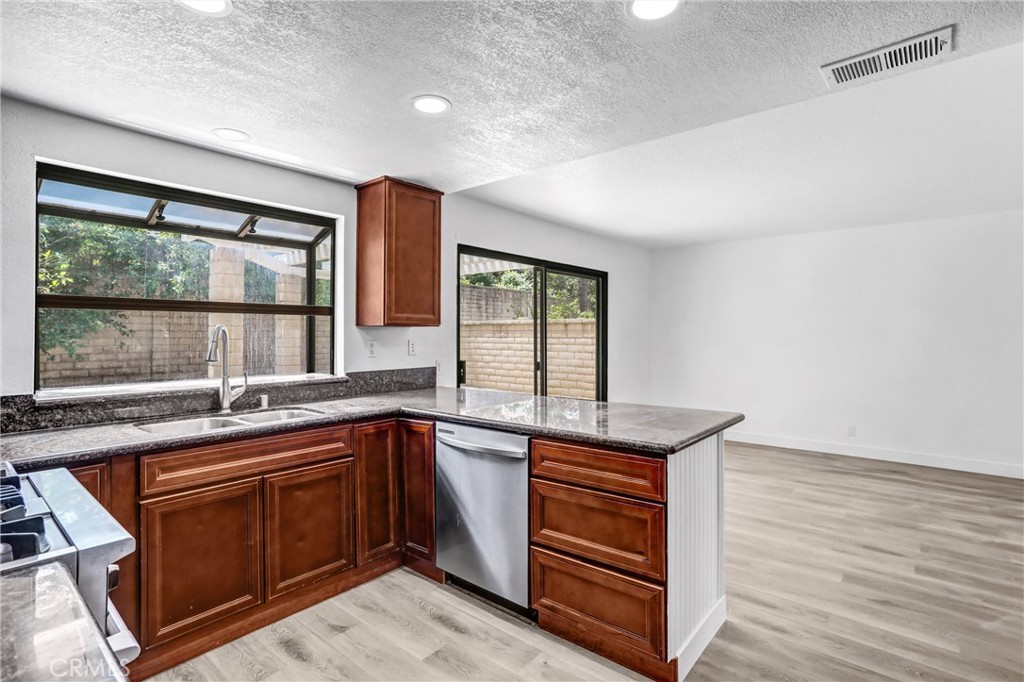 514 Conestoga