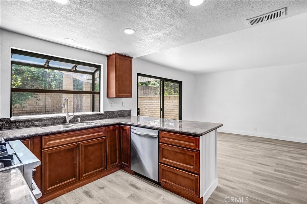 514 Conestoga