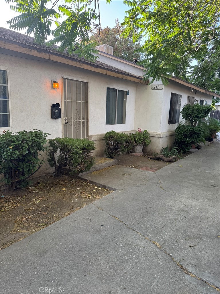 210 E Olive