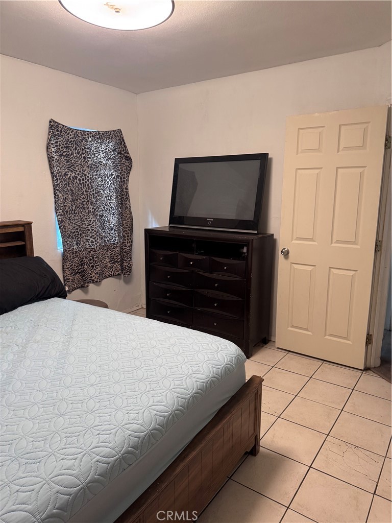 210 E Olive