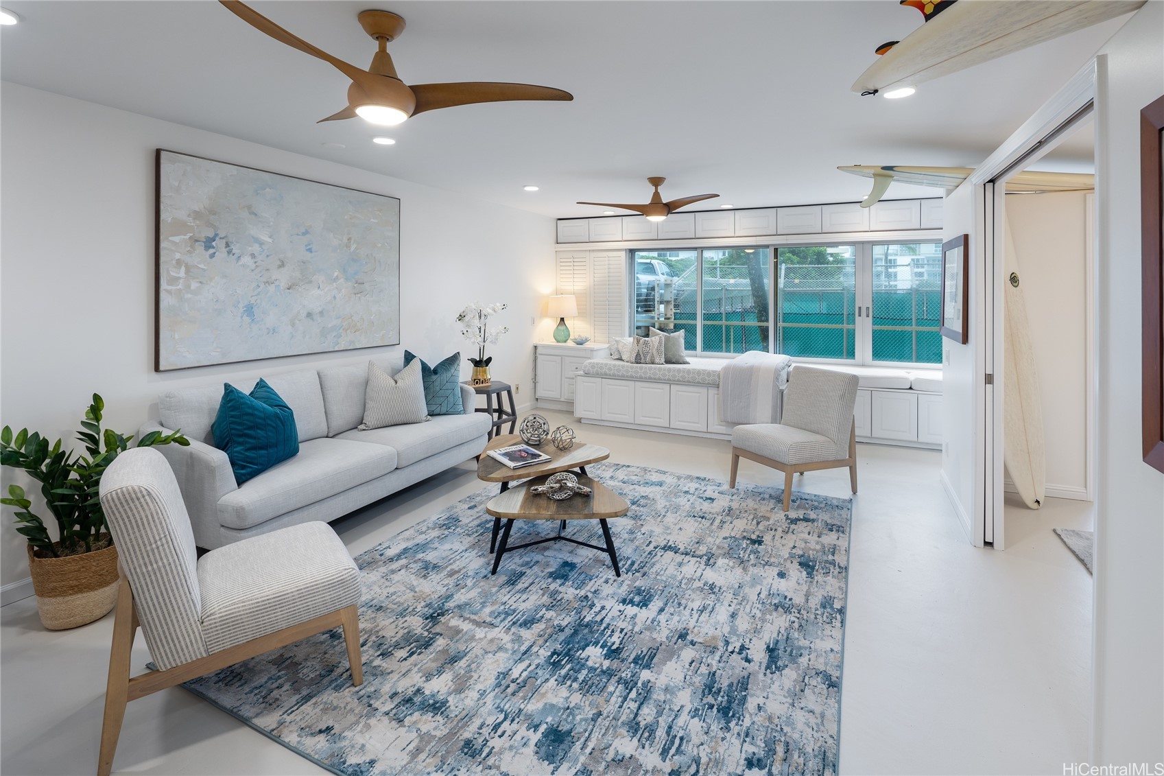 2895 Kalakaua Avenue 209