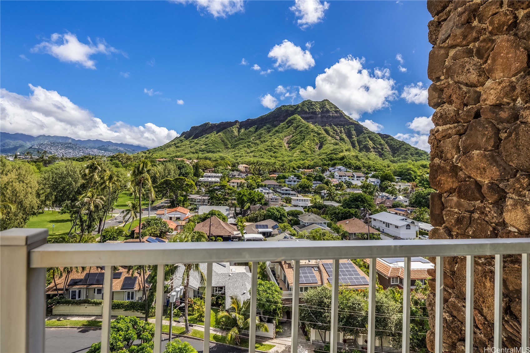3015 Kalakaua Avenue 902