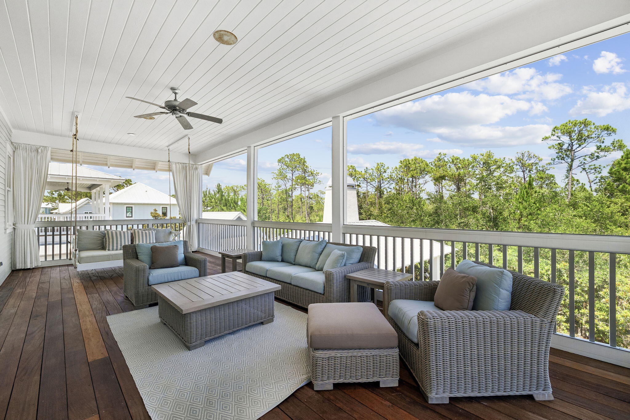 514 E Royal Fern Way