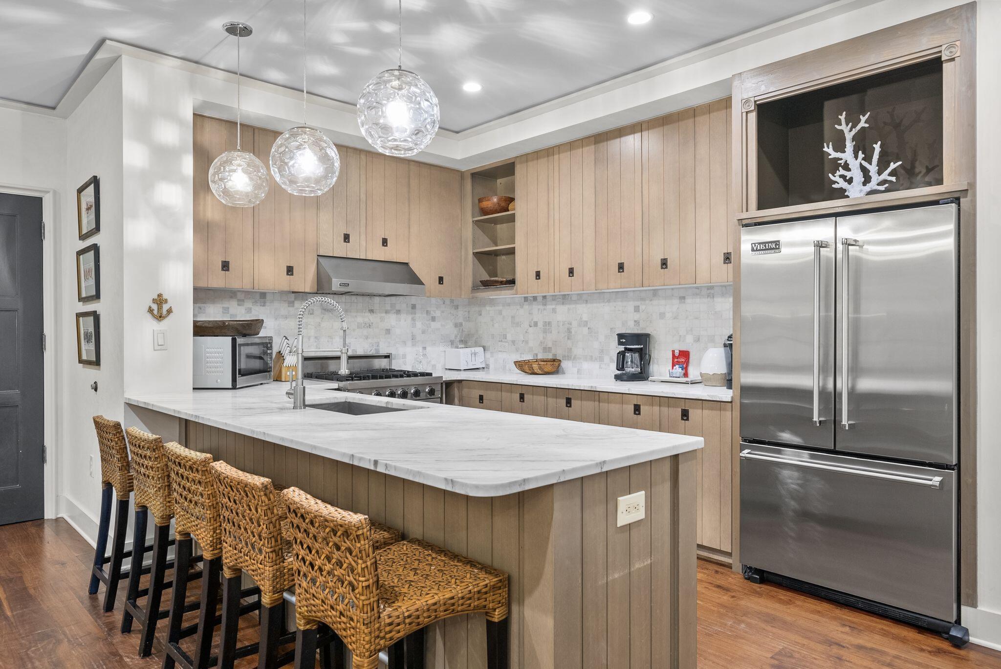 78 N Barrett Square # 1