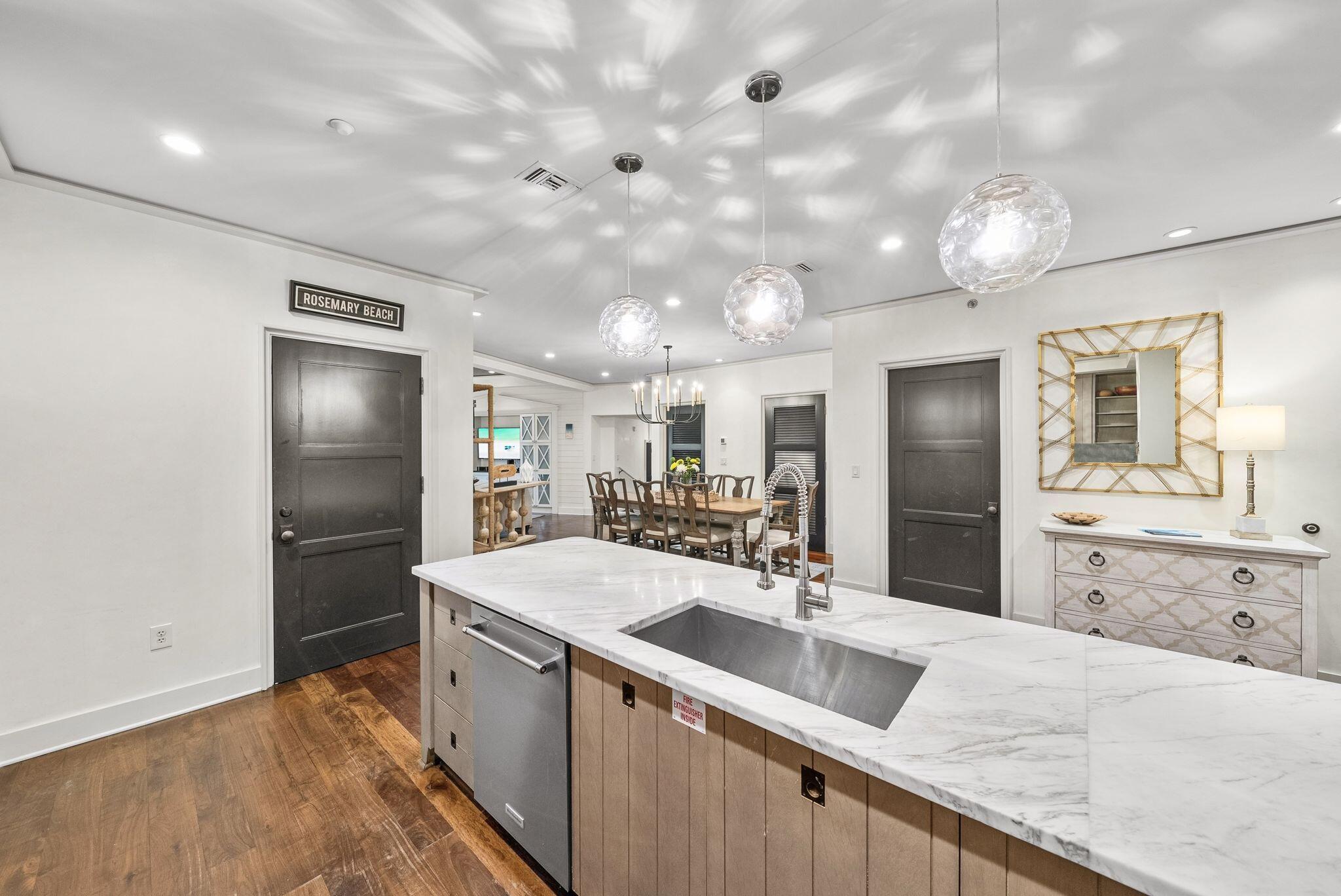 78 N Barrett Square # 1