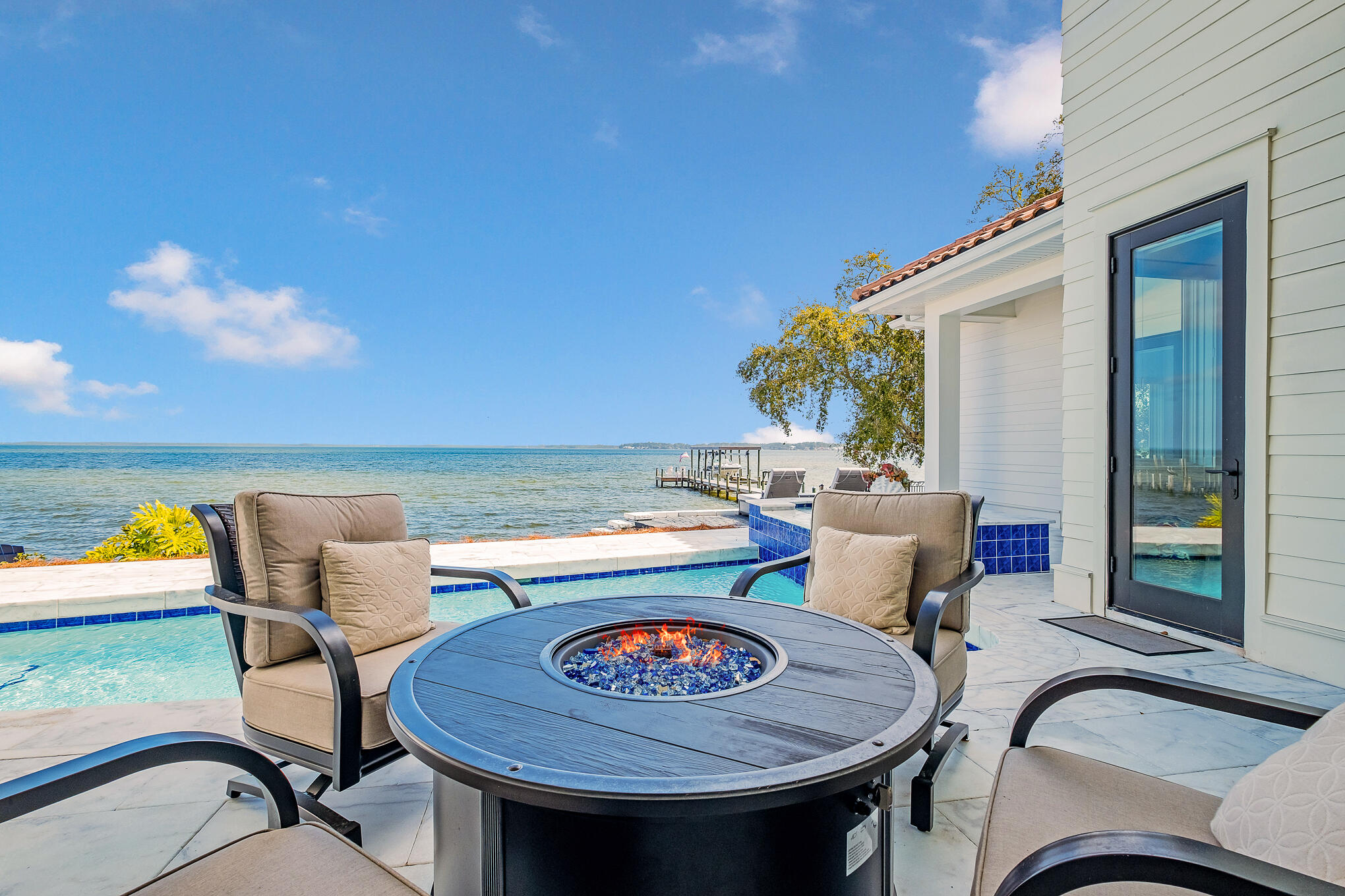 1807 Driftwood Point Road