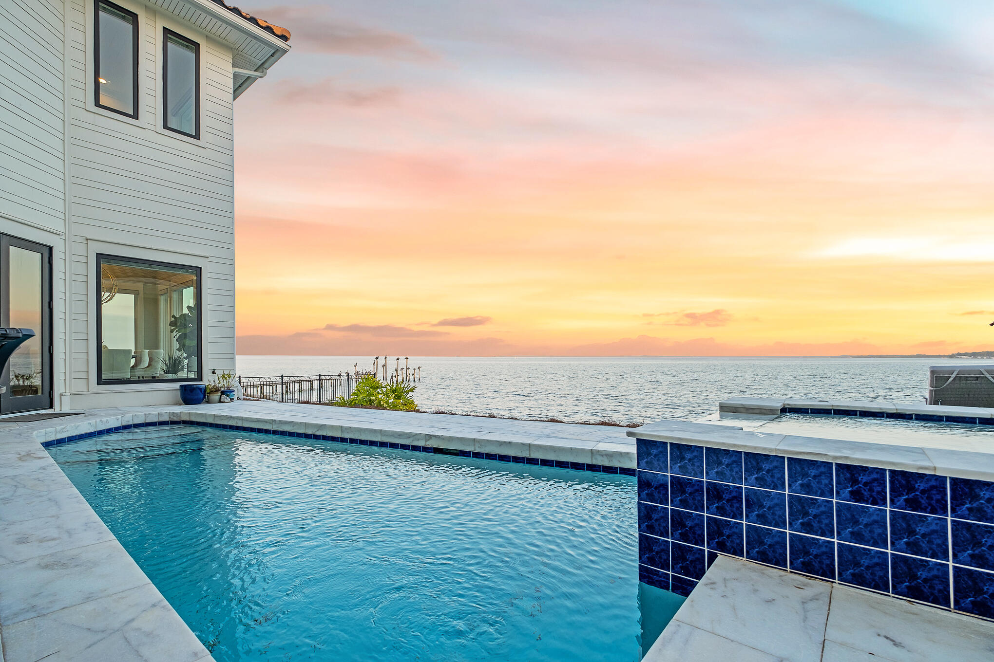 1807 Driftwood Point Road