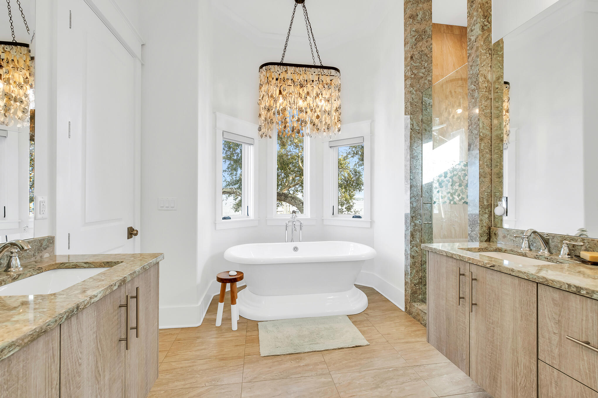 1807 Driftwood Point Road