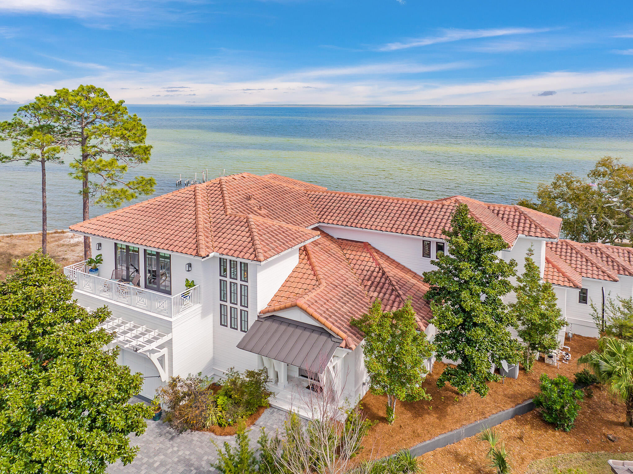 1807 Driftwood Point Road