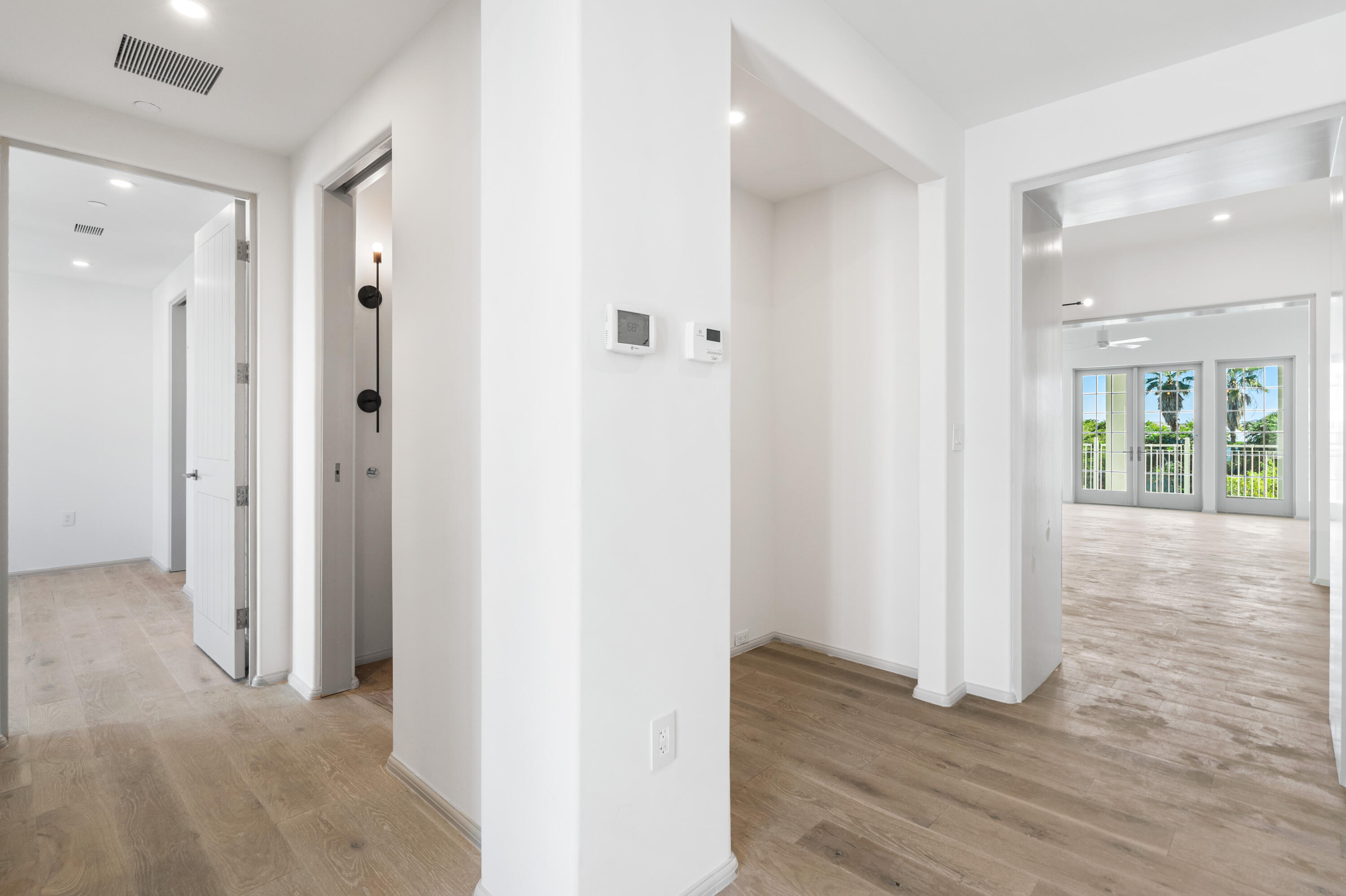 45 W Solaire Way, 201