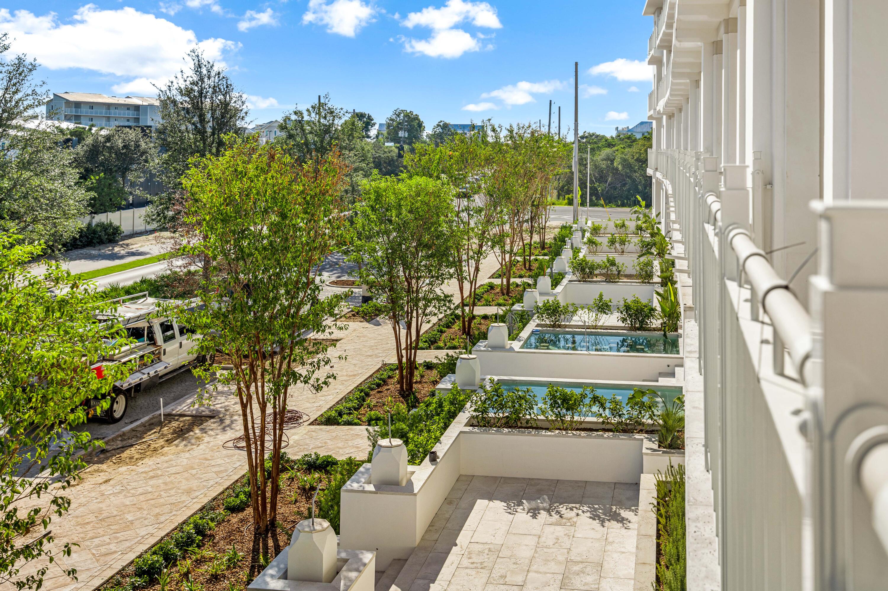 45 W Solaire Way, 103