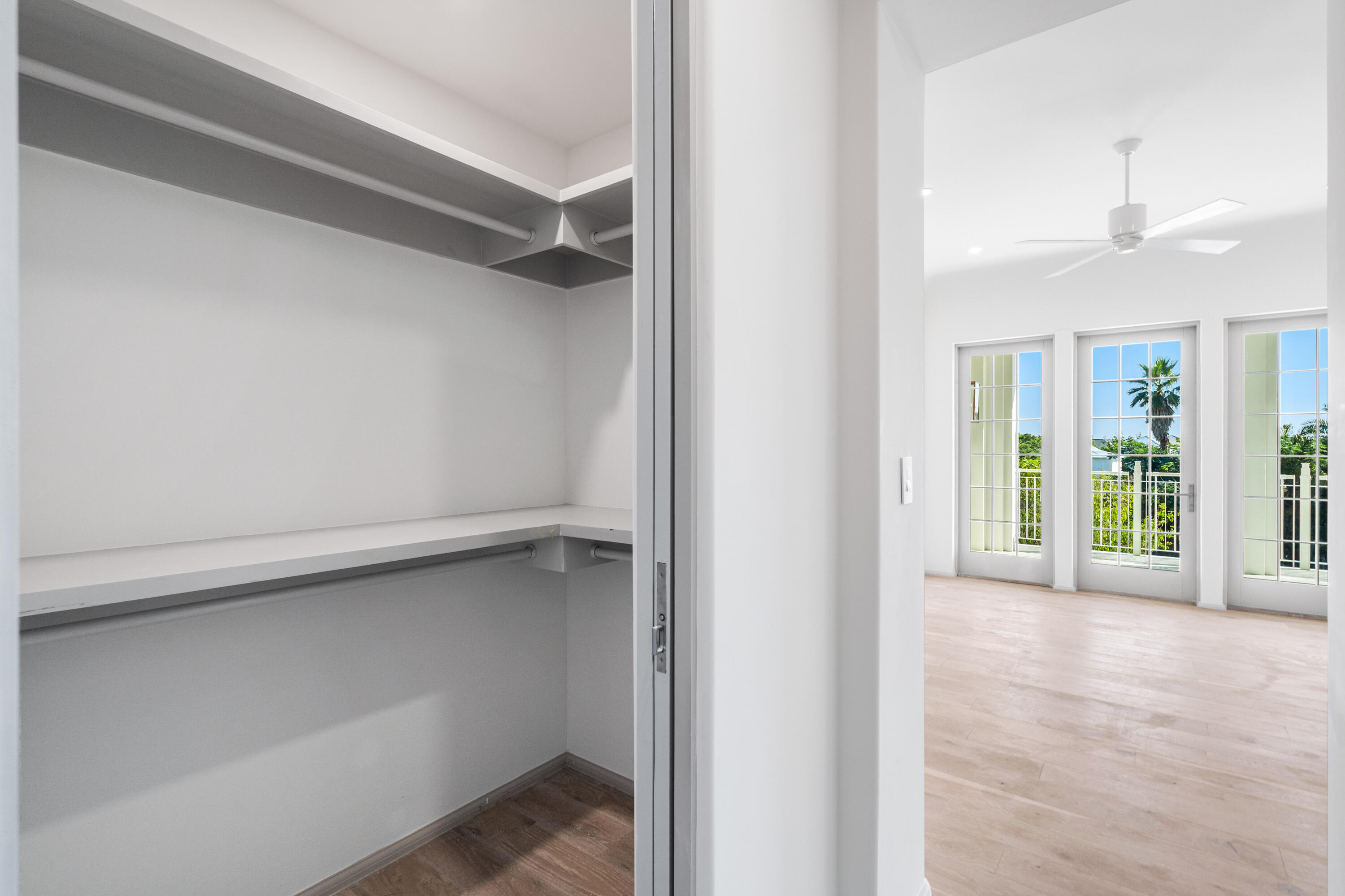 45 W Solaire Way, 105