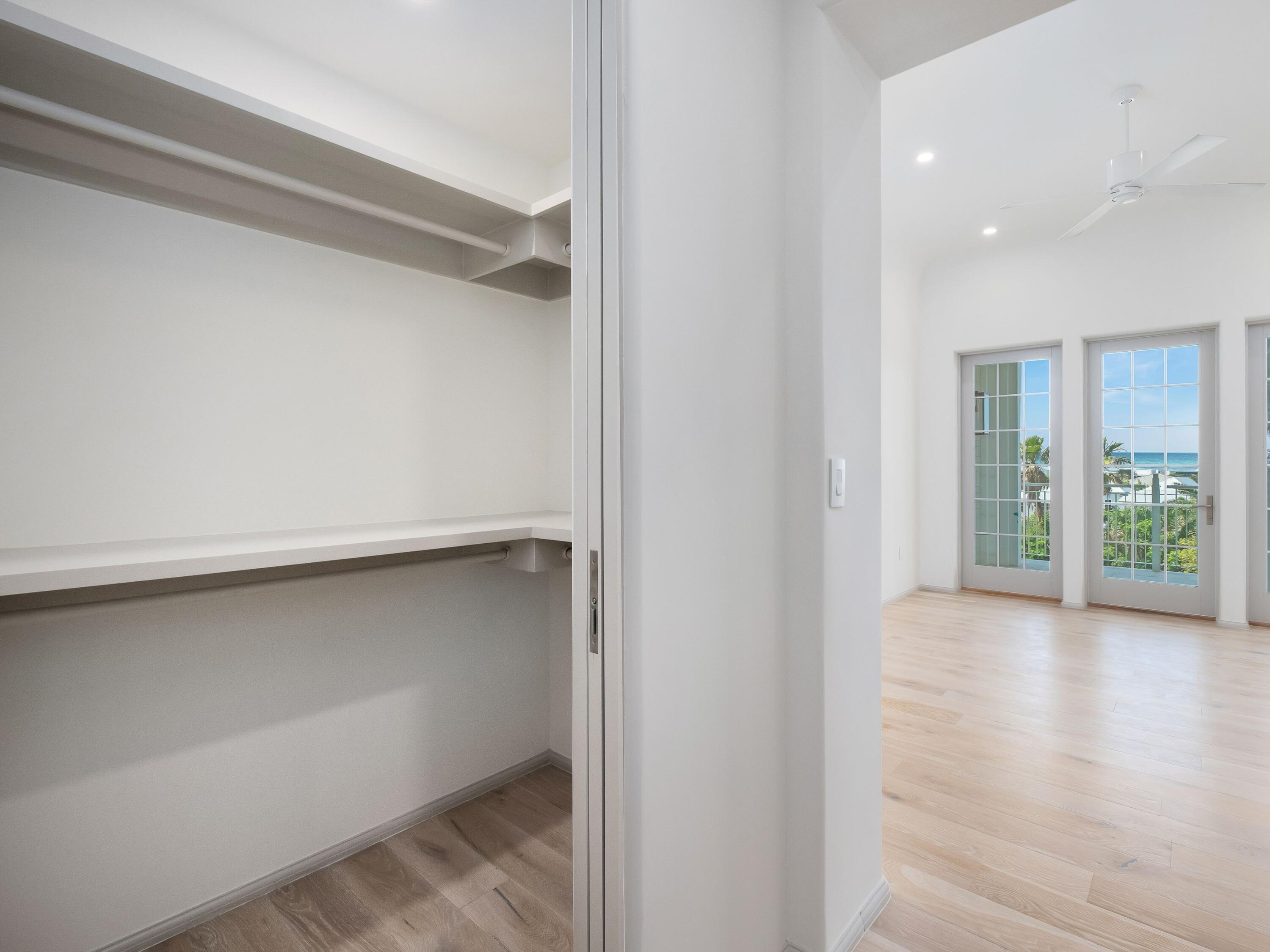 45 W Solaire Way, 304