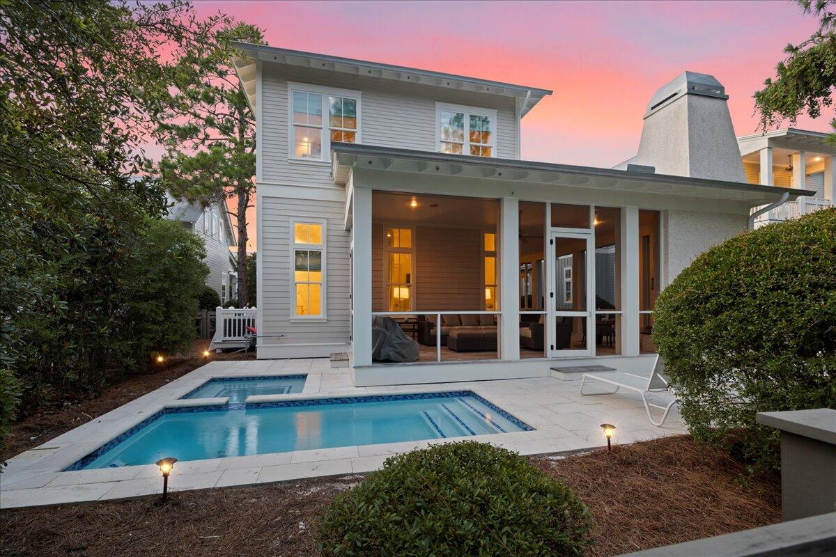 172 E Royal Fern Way