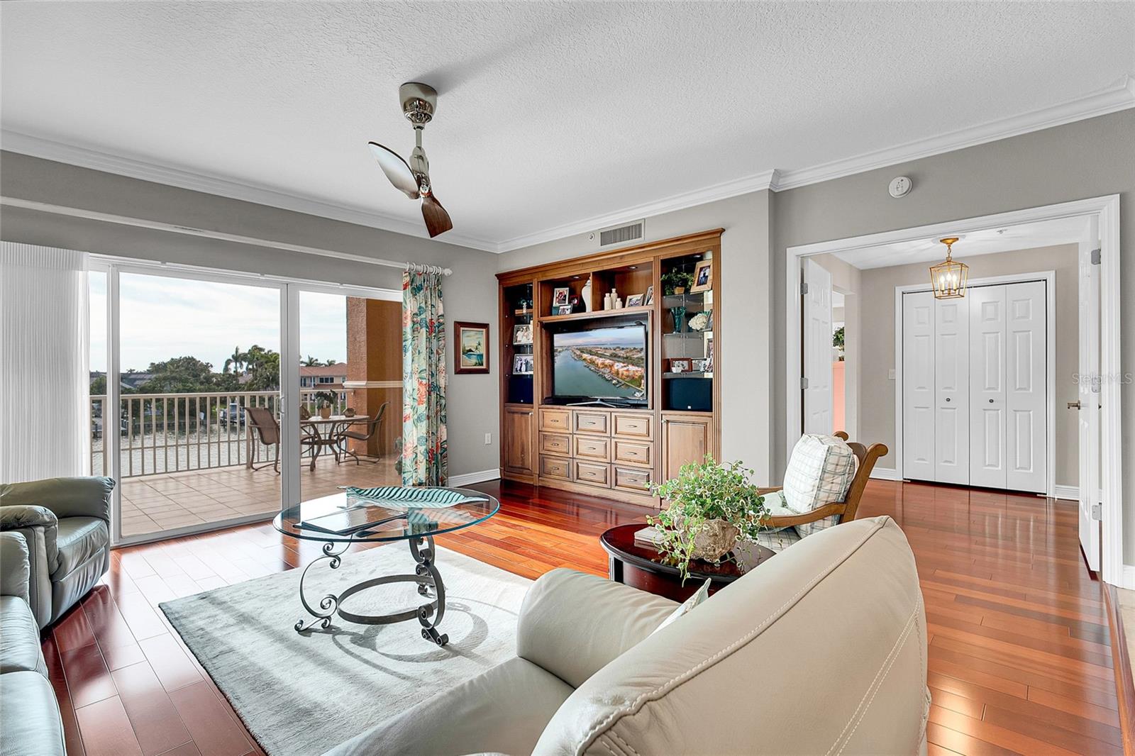 610 PINELLAS BAYWAY S #5202