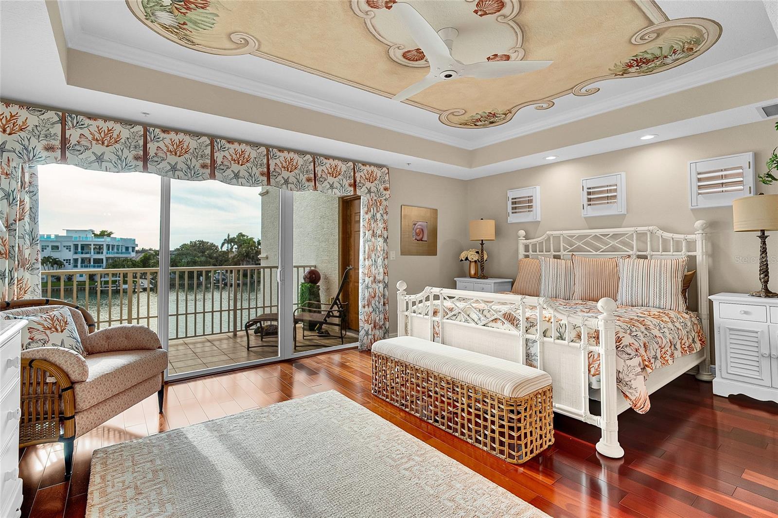 610 PINELLAS BAYWAY S #5202