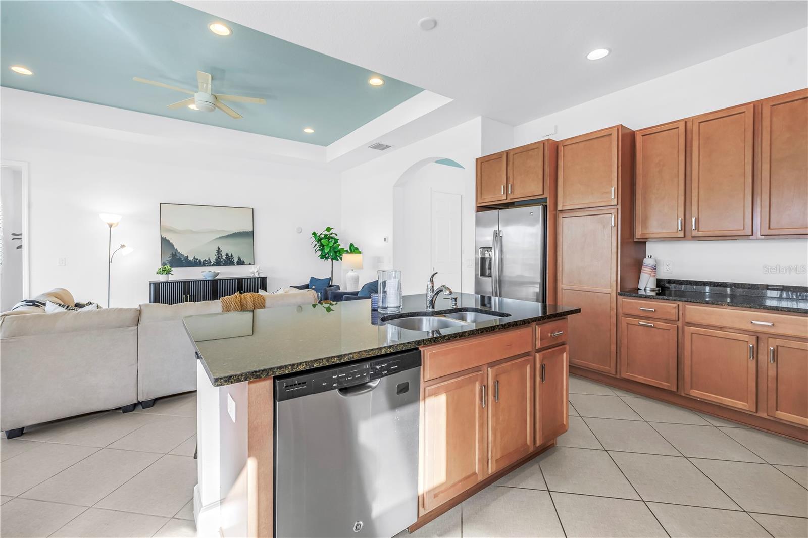 1841 PACIFIC DUNES DR