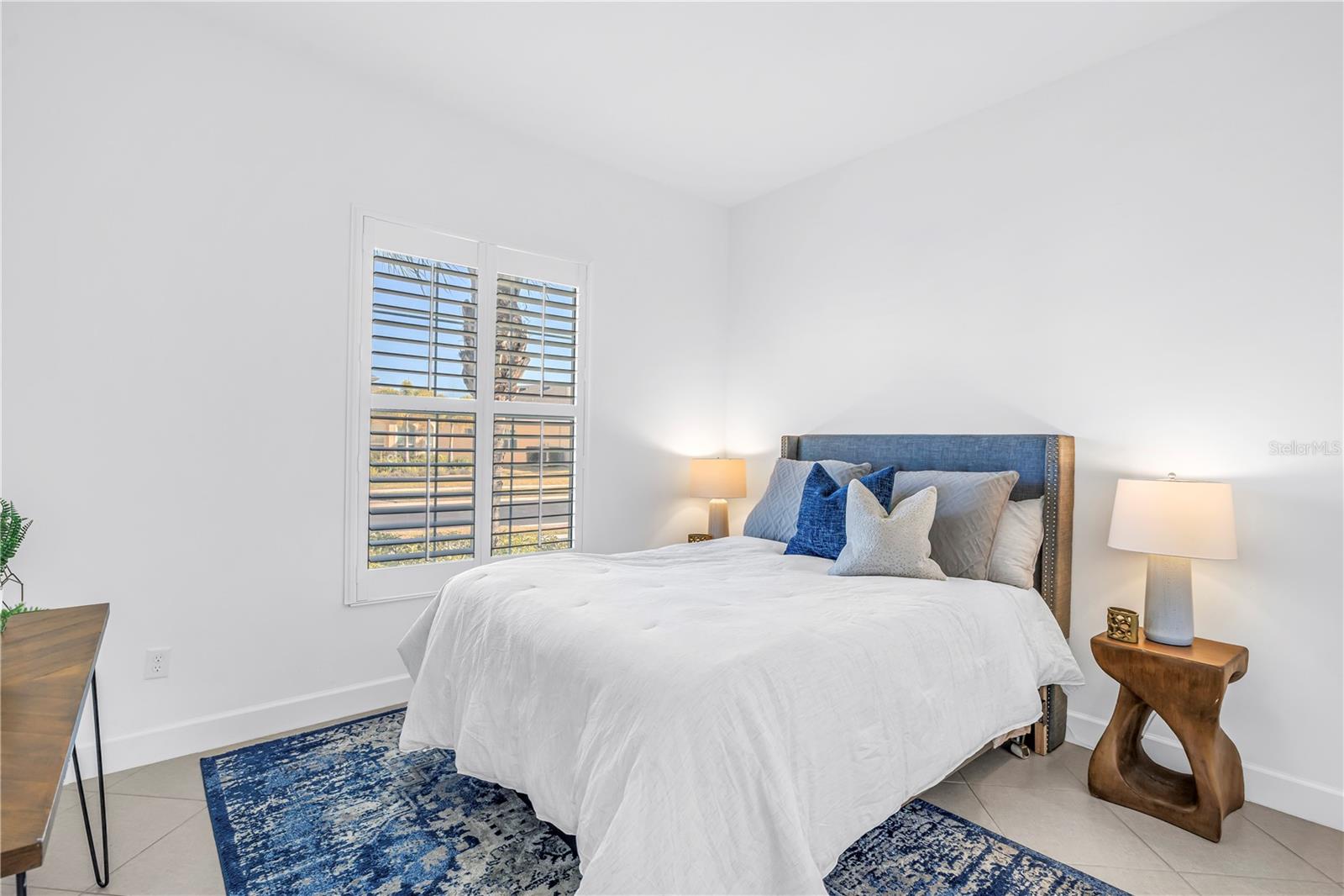 1841 PACIFIC DUNES DR