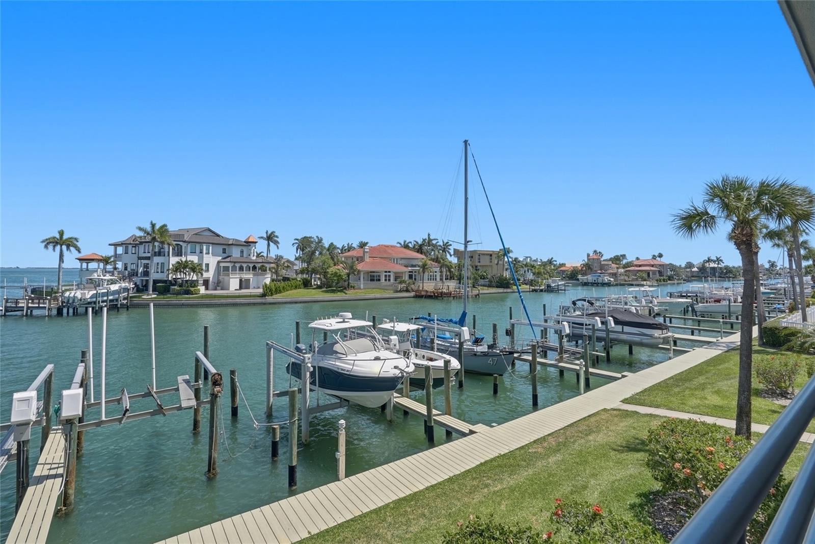 363 PINELLAS BAYWAY S #29