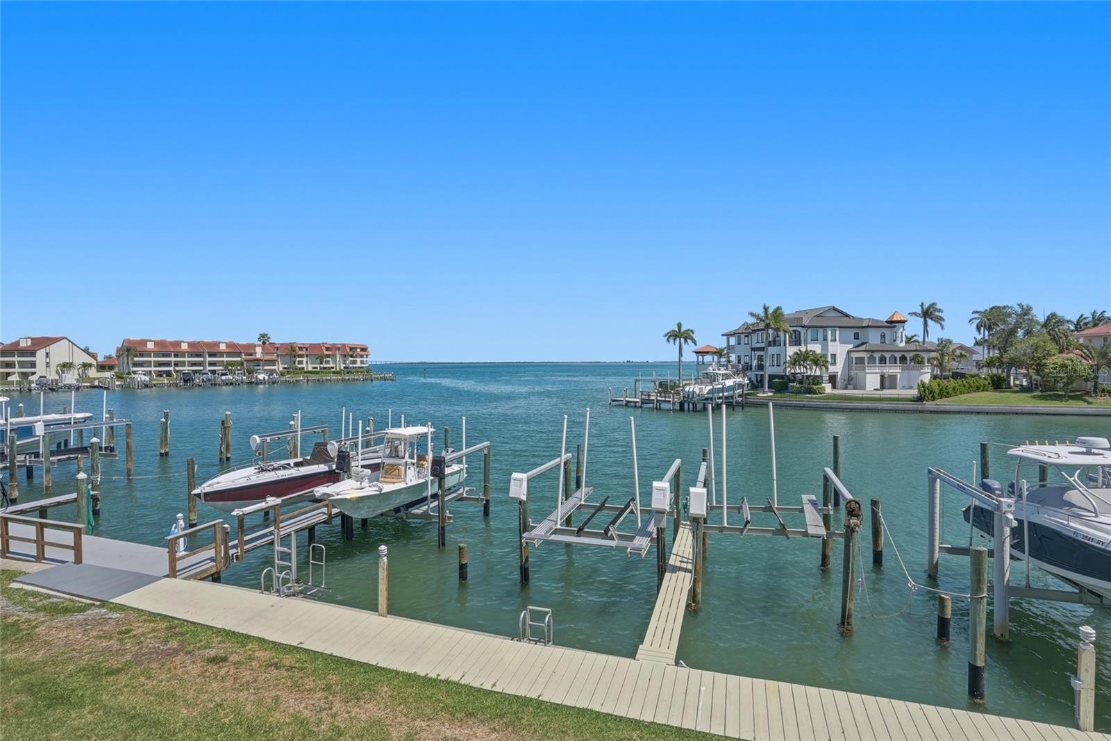 363 PINELLAS BAYWAY S #29