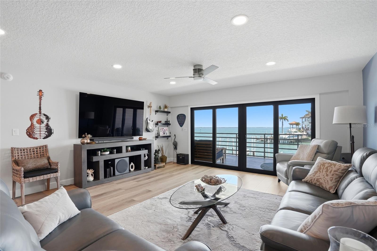 363 PINELLAS BAYWAY S #29