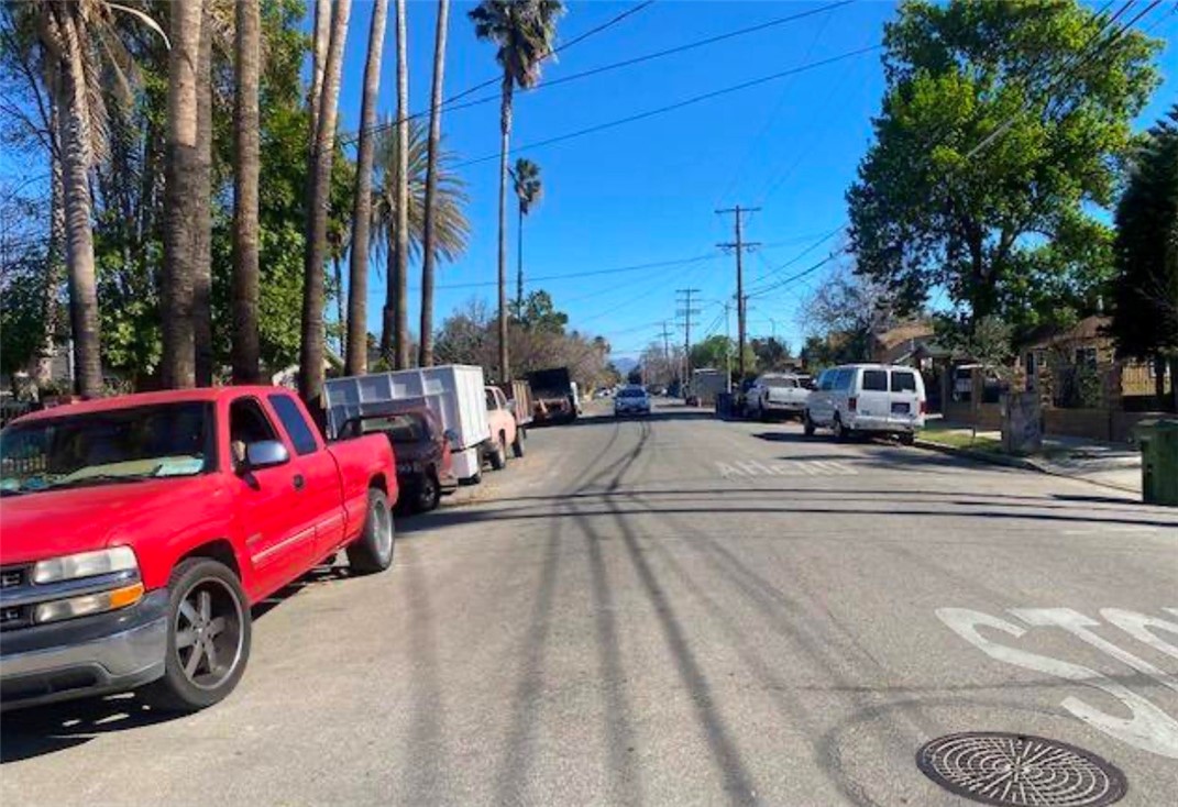 18722 Strathern Street