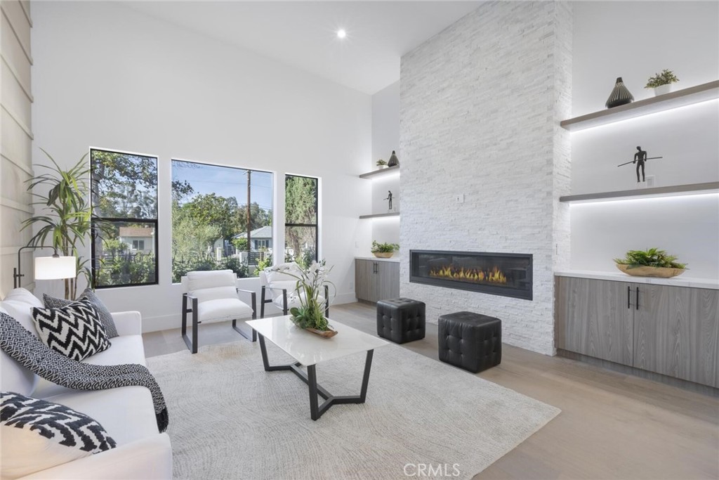 16706 Magnolia Boulevard