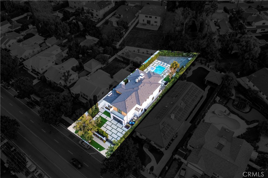 16706 Magnolia Boulevard