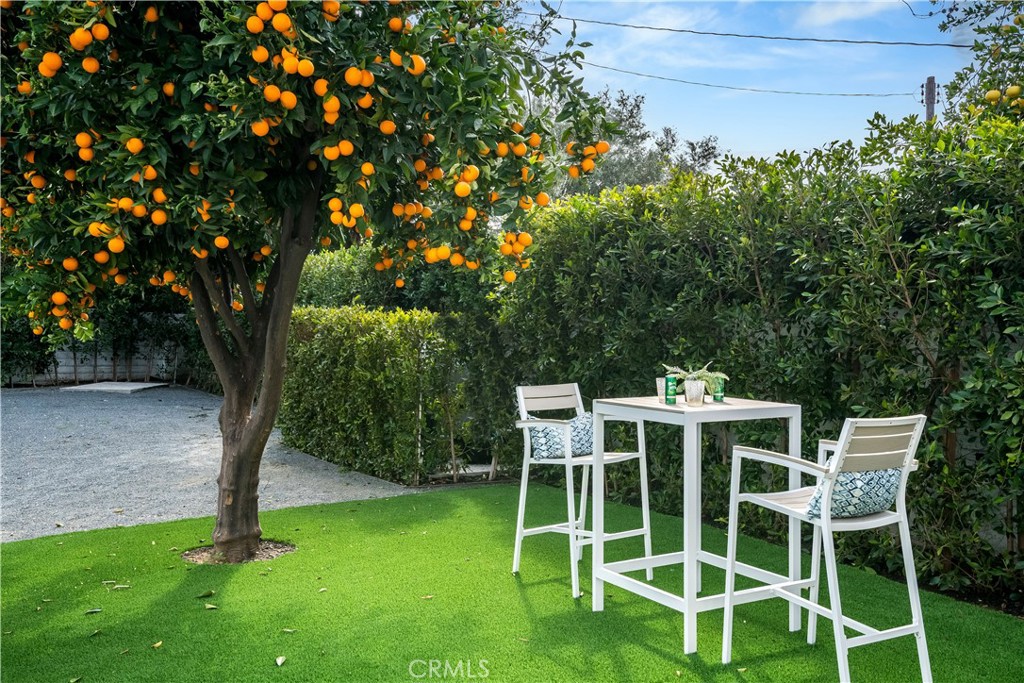 16706 Magnolia Boulevard