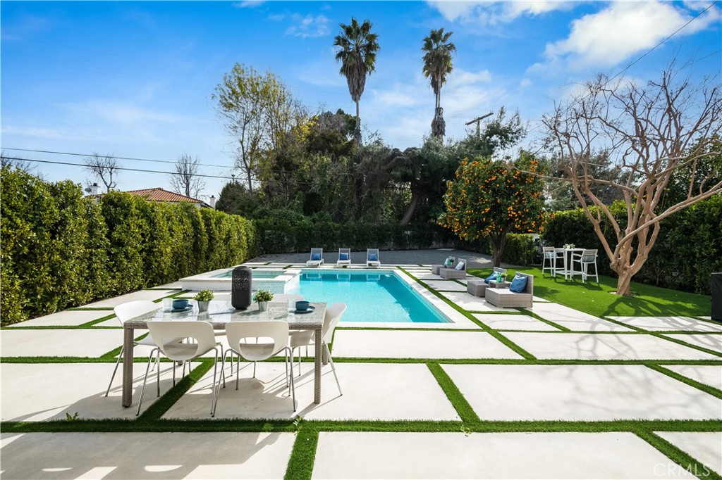 16706 Magnolia Boulevard