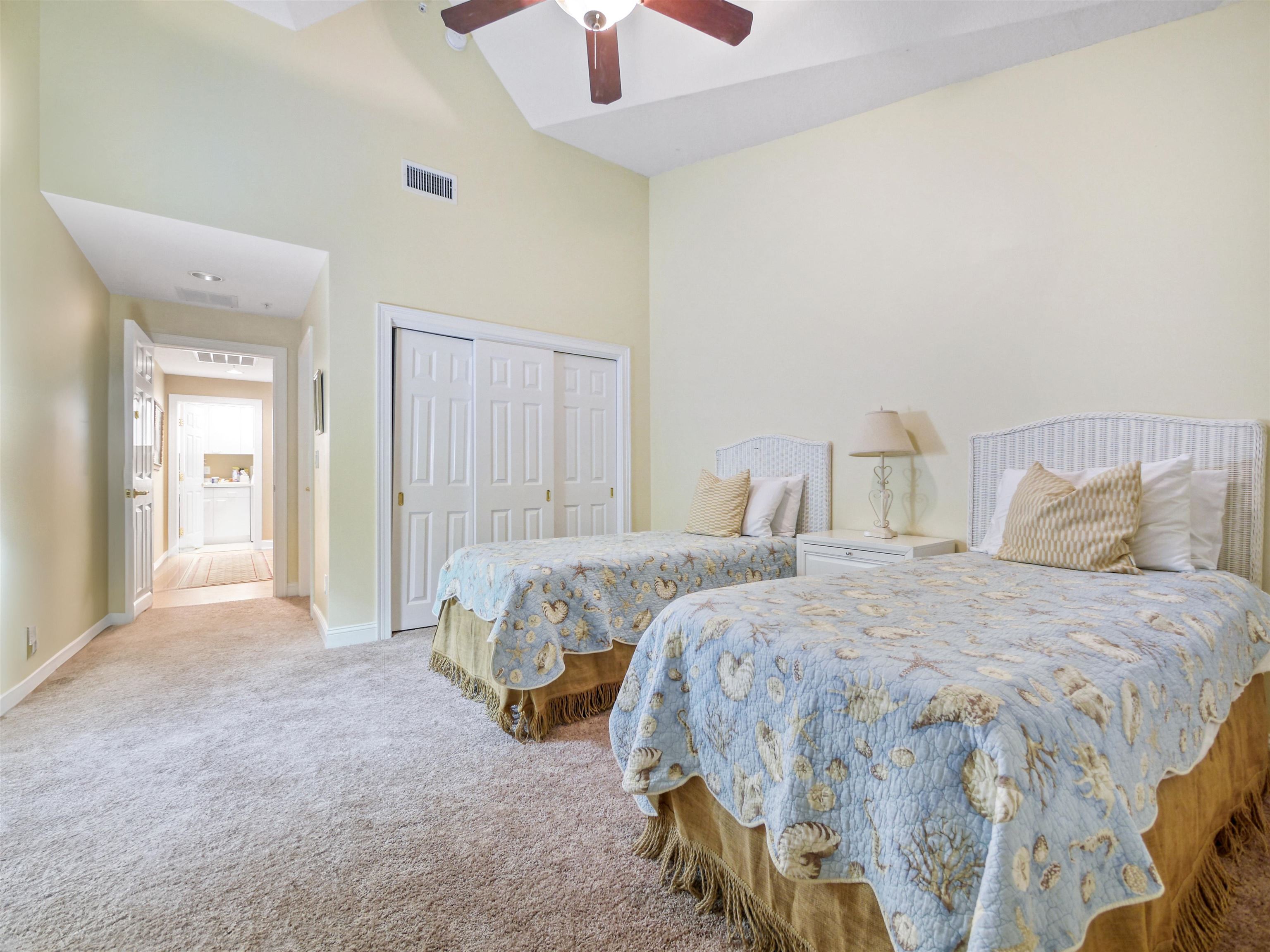 345 N Shore Circle Unit: 1211