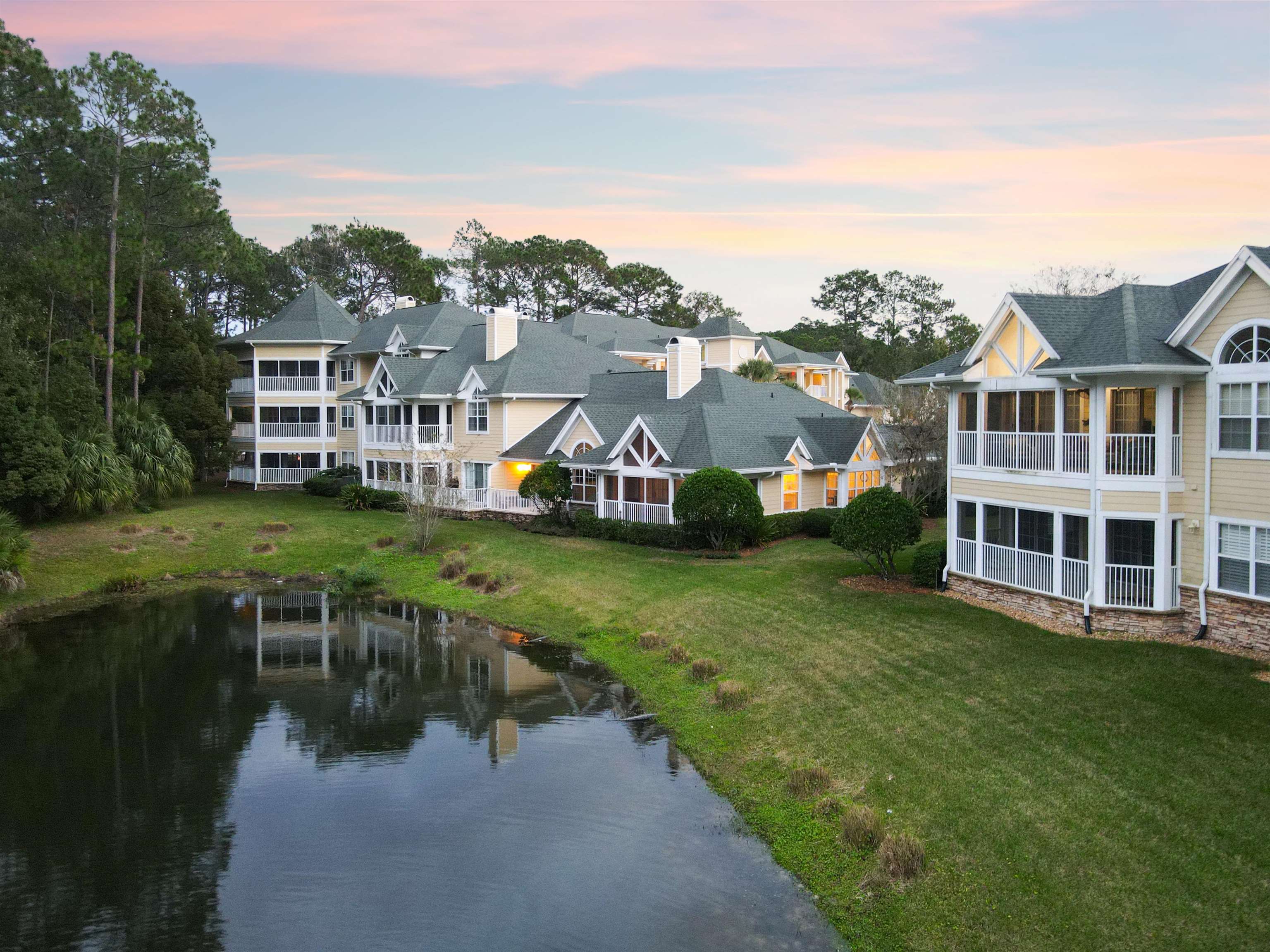 345 N Shore Circle Unit: 1211