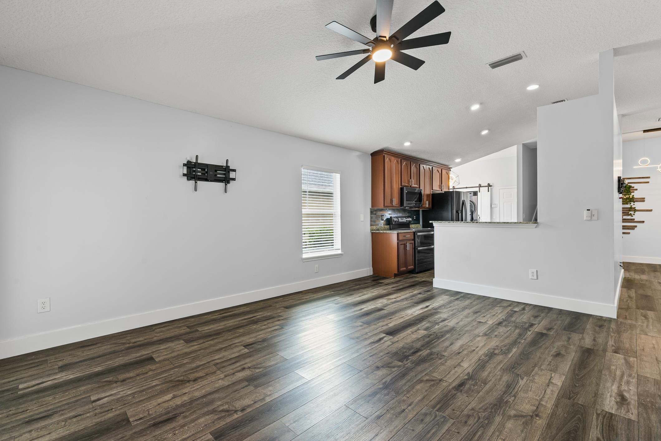 1200 Springhealth Ct