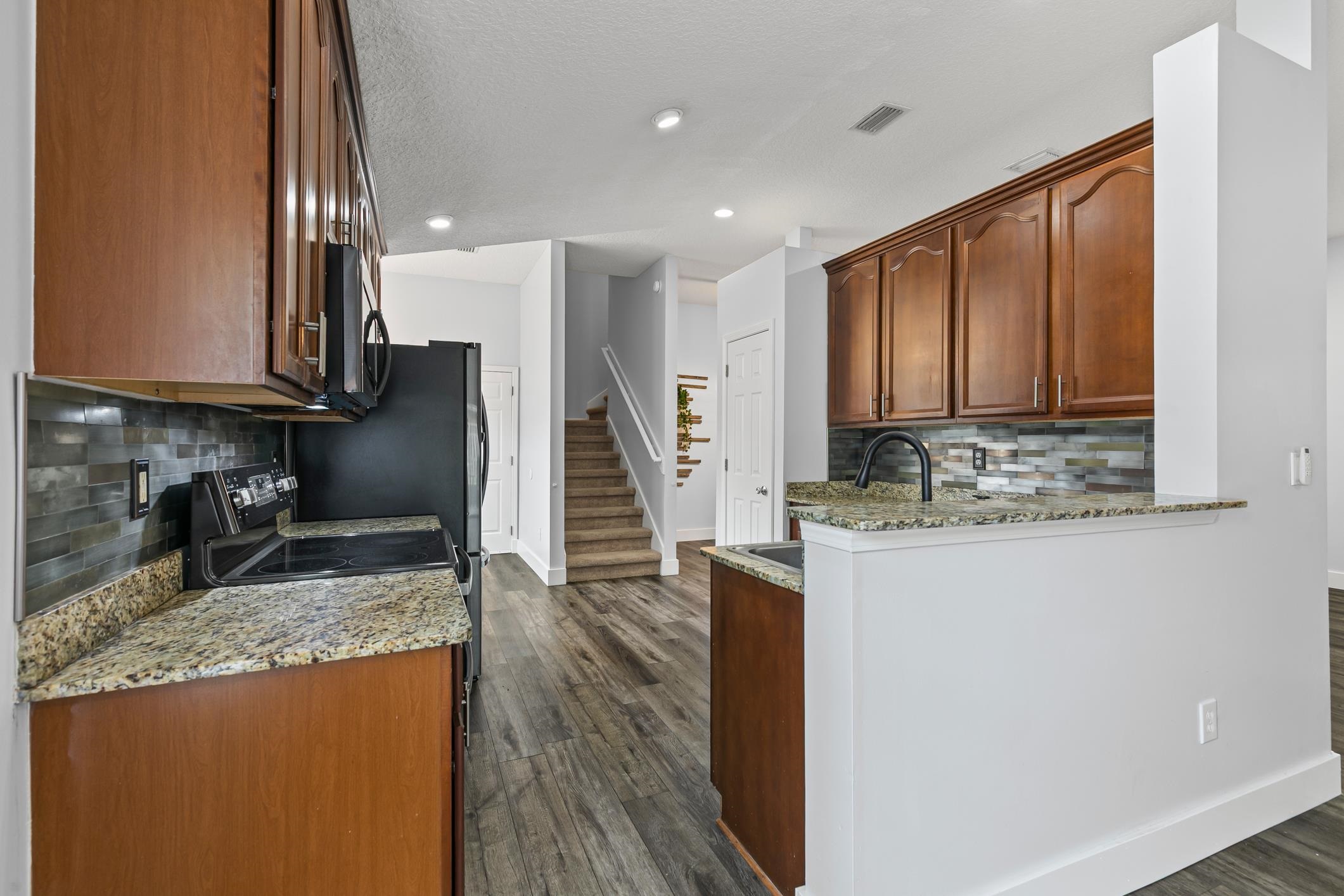 1200 Springhealth Ct