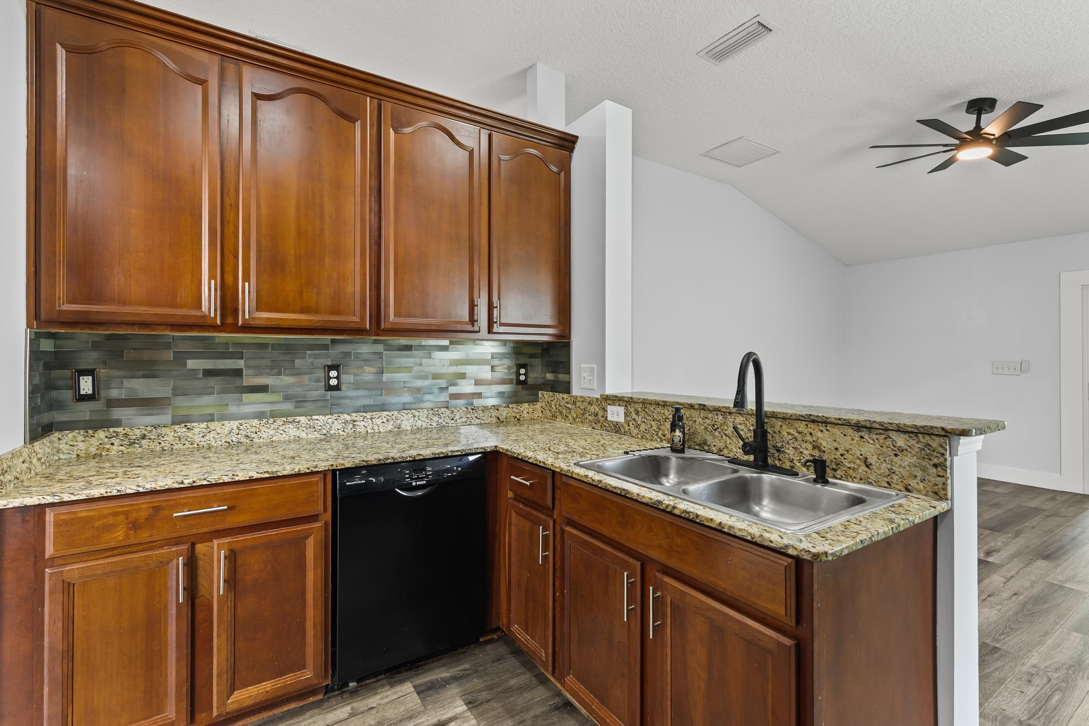 1200 Springhealth Ct