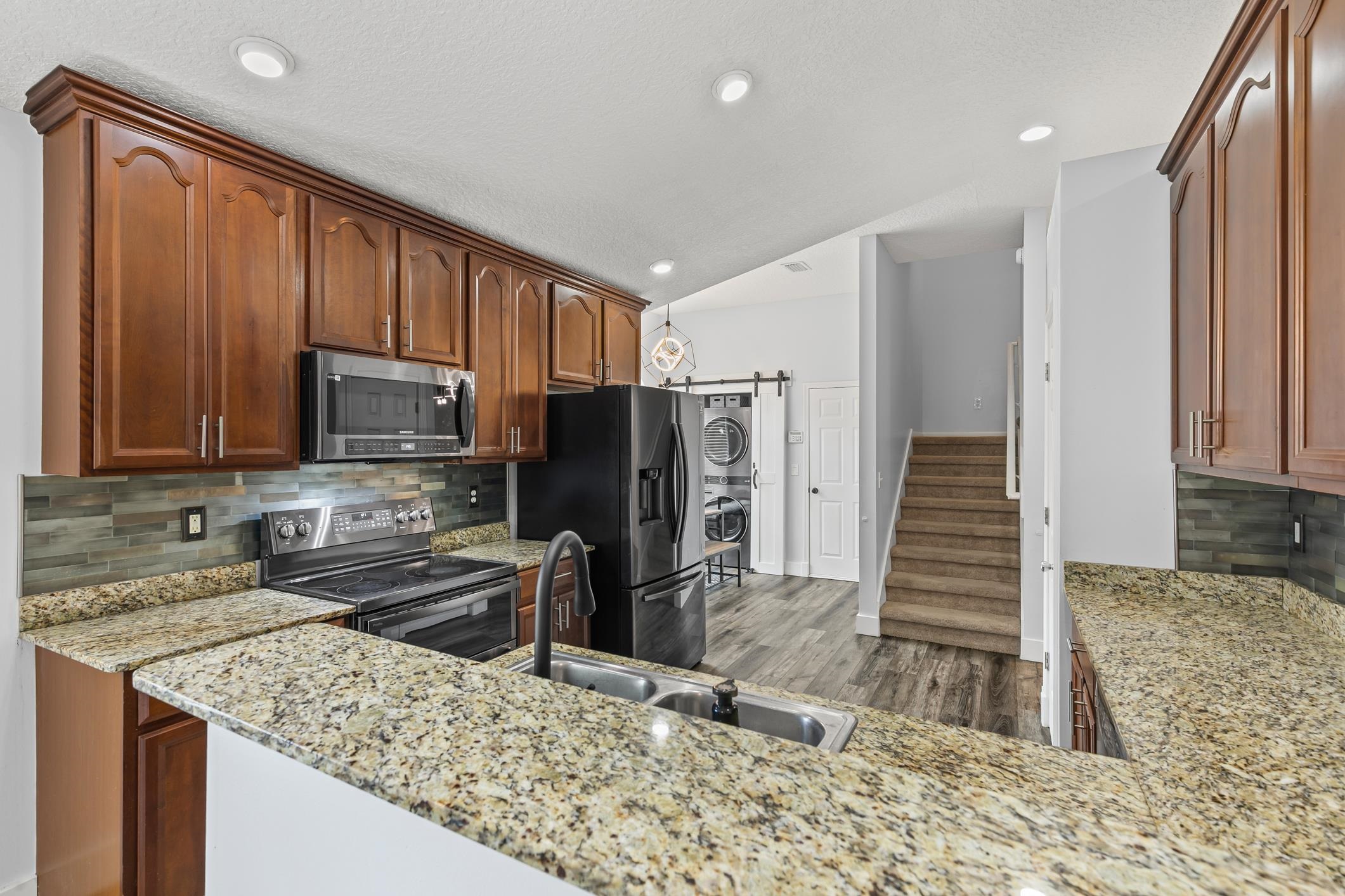 1200 Springhealth Ct