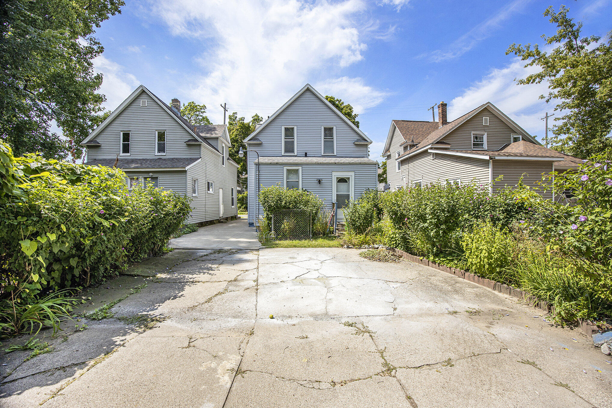 444 Barth Avenue SE